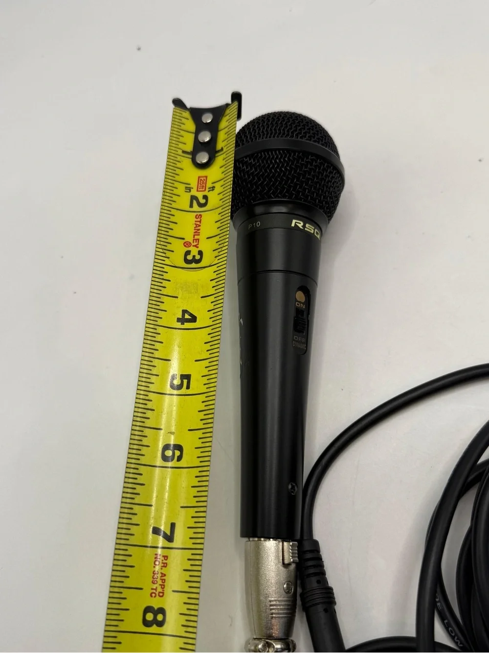 RSQ P10 Dynamic Wired Handheld Microphone XLR to 3.5mm Cable Karaoke Mic